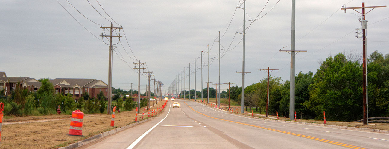 CEC® provided power delivery services to OG&E for roadway relocation projects.